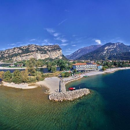 Hotel Lido Blu - Surf & Bike Torbole Sul Garda Екстер'єр фото