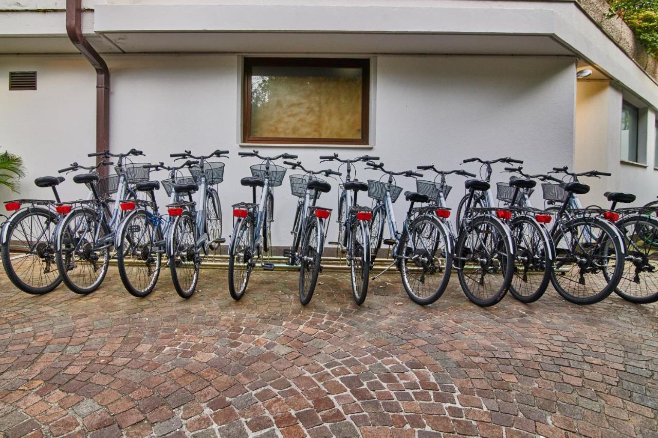 Hotel Lido Blu - Surf & Bike Torbole Sul Garda Екстер'єр фото