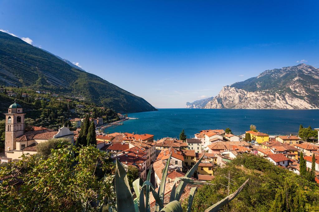 Hotel Lido Blu - Surf & Bike Torbole Sul Garda Екстер'єр фото